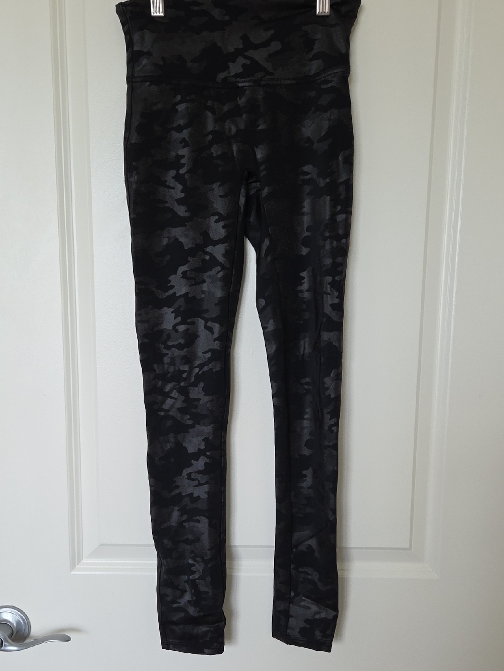 SPANX Black Camo High-Waist Leggings